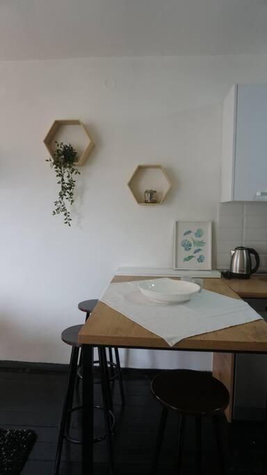 Cosy Apartment In The Heart Of Skopje Ngoại thất bức ảnh
