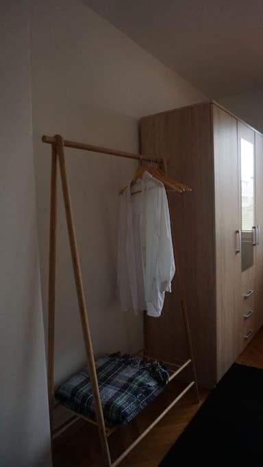 Cosy Apartment In The Heart Of Skopje Ngoại thất bức ảnh