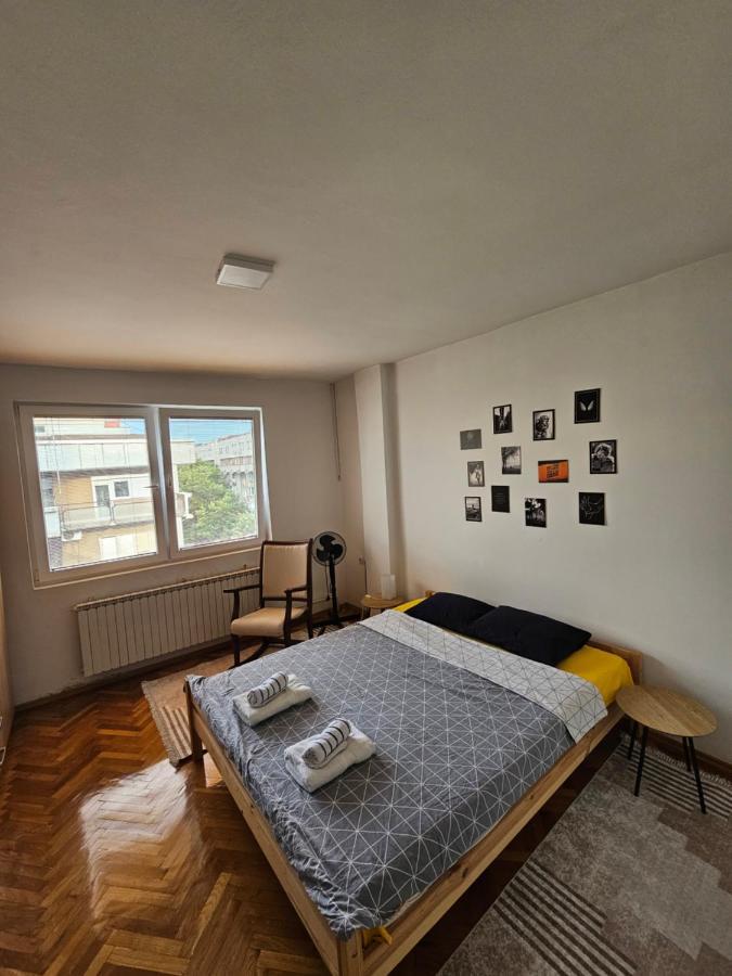 Cosy Apartment In The Heart Of Skopje Ngoại thất bức ảnh