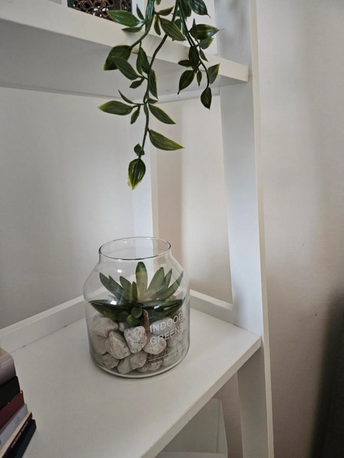Cosy Apartment In The Heart Of Skopje Ngoại thất bức ảnh